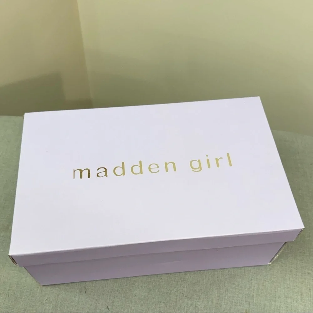 Madden Girl | White Canvas Sneakers